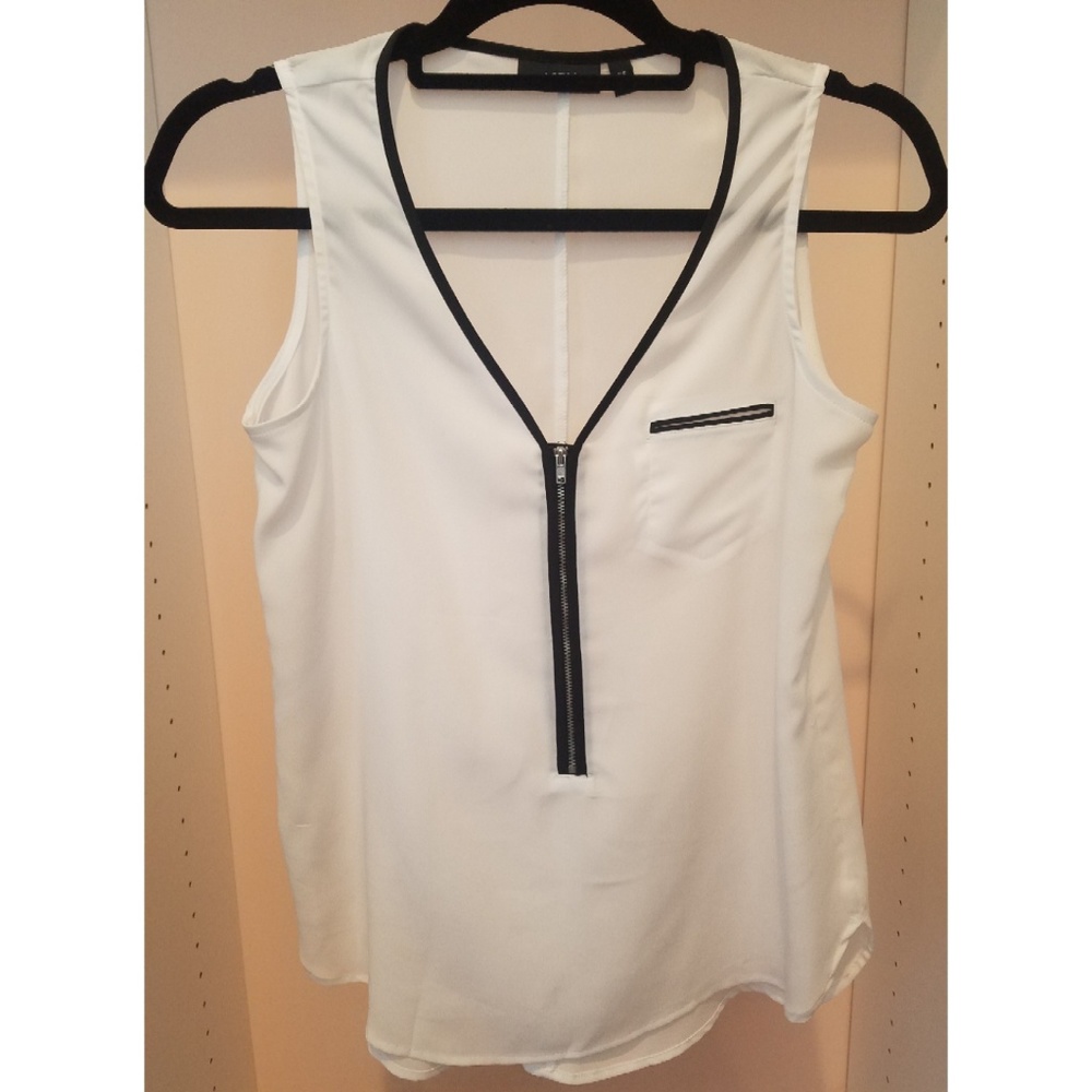 Apt.9 White Tank with Black Details